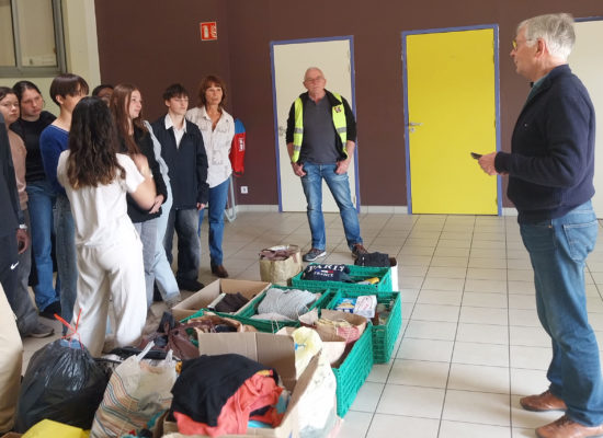Mobilisation solidaire : les élèves en action pour les Restos du Cœur !