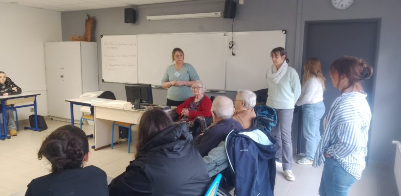 Les secondes ASSP rencontrent les résidents de l&rsquo;EHPAD de Louvigné du Désert