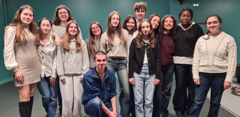 Rencontre avec un ancien élève pour les élèves de l&rsquo;option théâtre